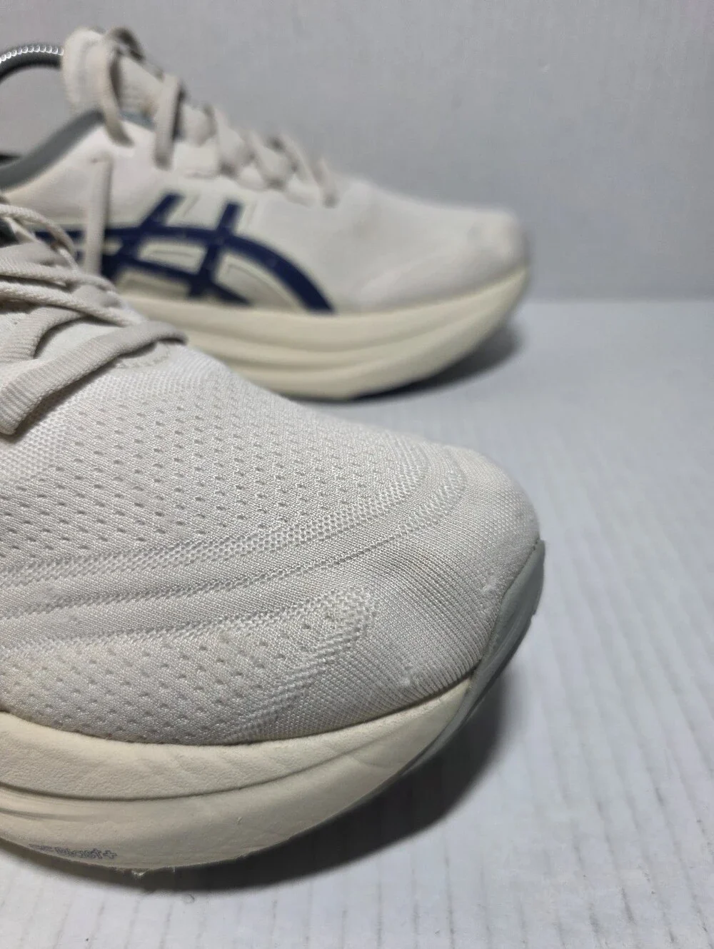 Asics Gel Nimbus 27 Running Shoes Sneaker Women's Size 9 White Blue 1012B812